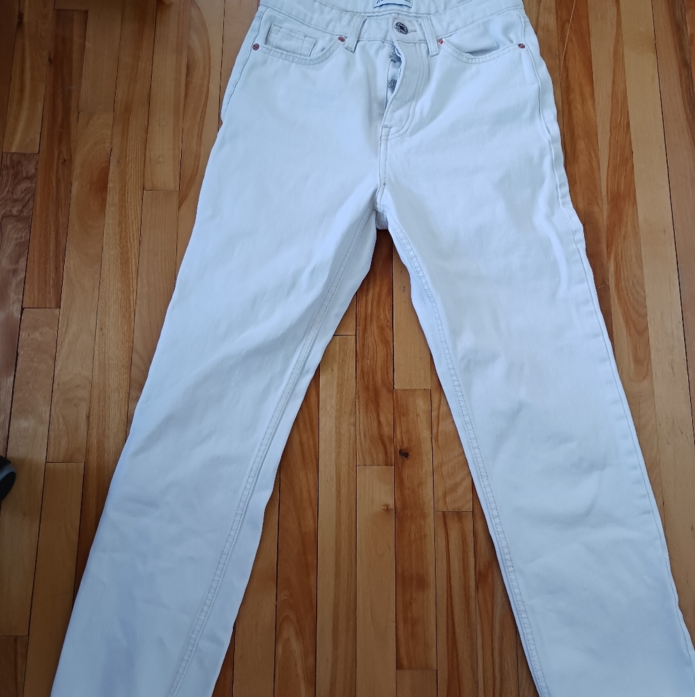 High waisted cropped white jeans